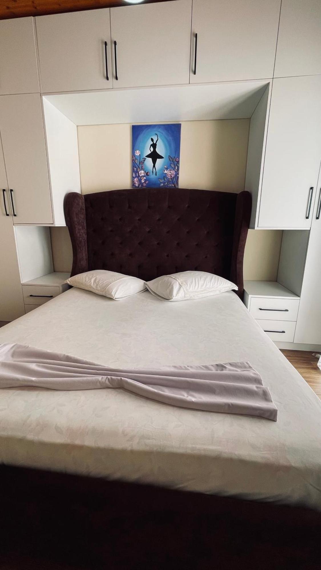 July Seaview Apartments Sarandë Esterno foto