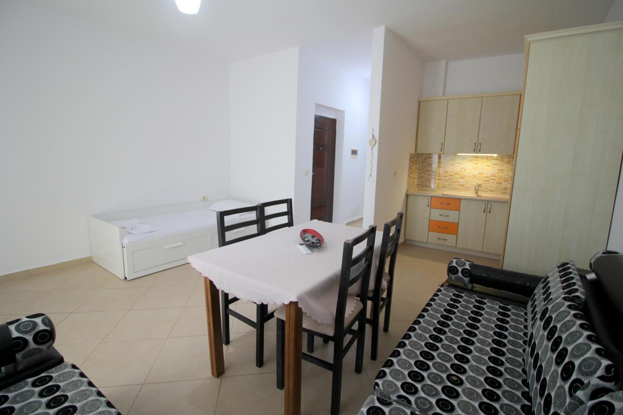 July Seaview Apartments Sarandë Esterno foto