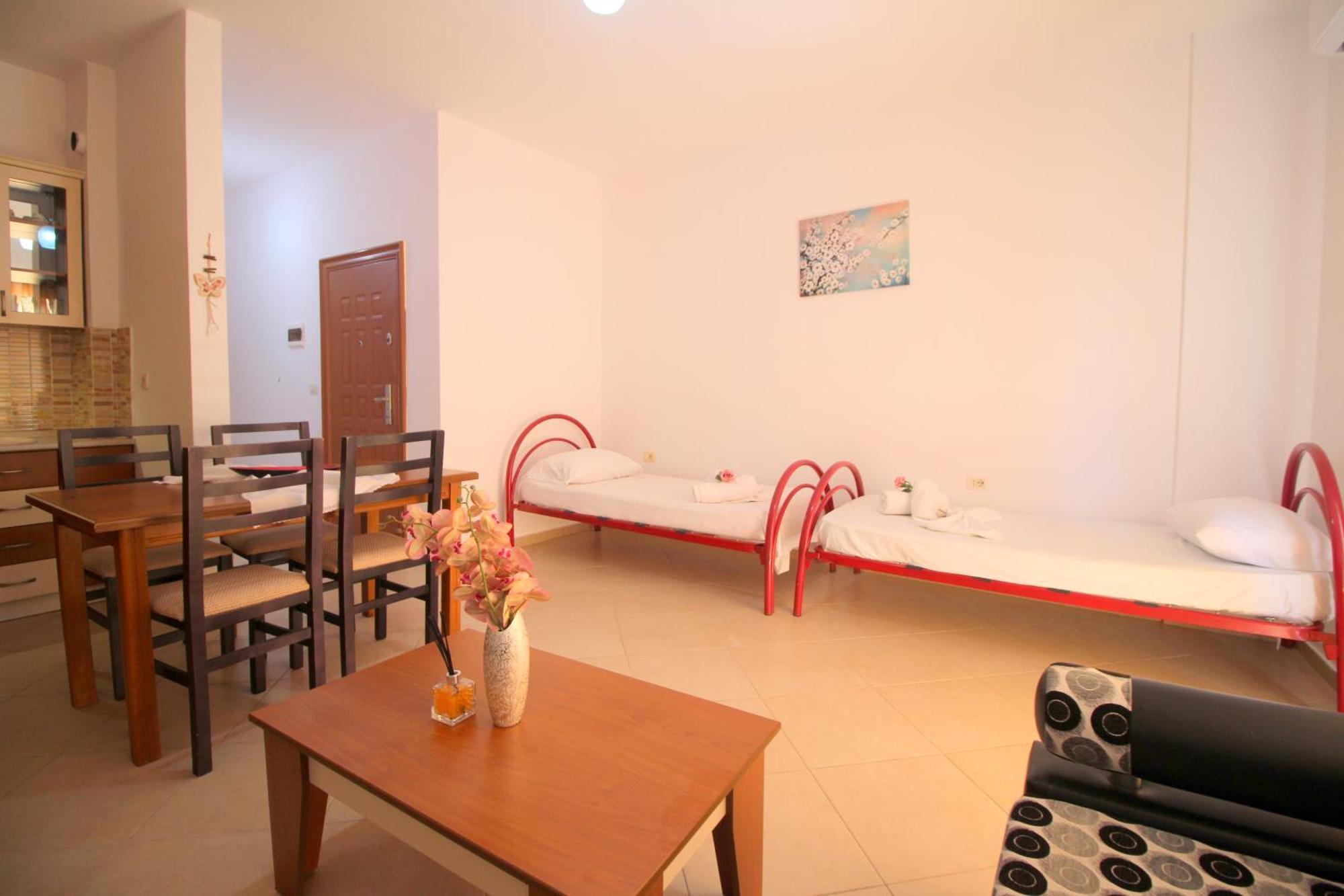 July Seaview Apartments Sarandë Esterno foto