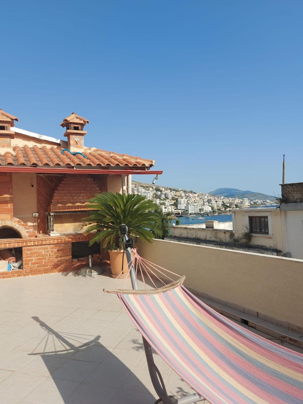 July Seaview Apartments Sarandë Esterno foto